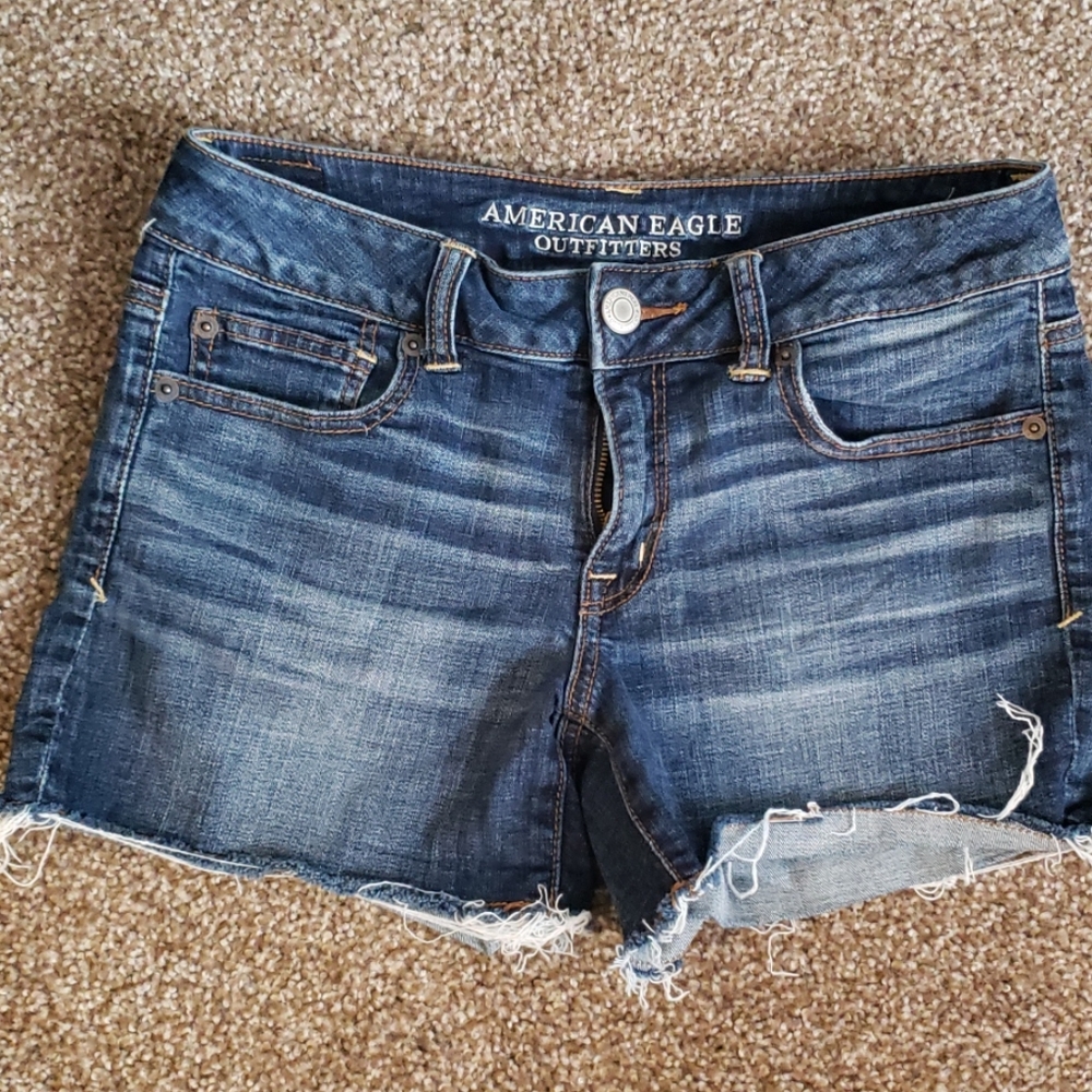 American Eagle super stretch dark jean shorties